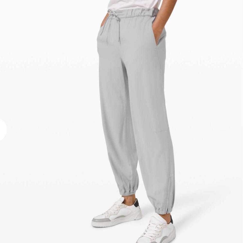 Lululemon joggers